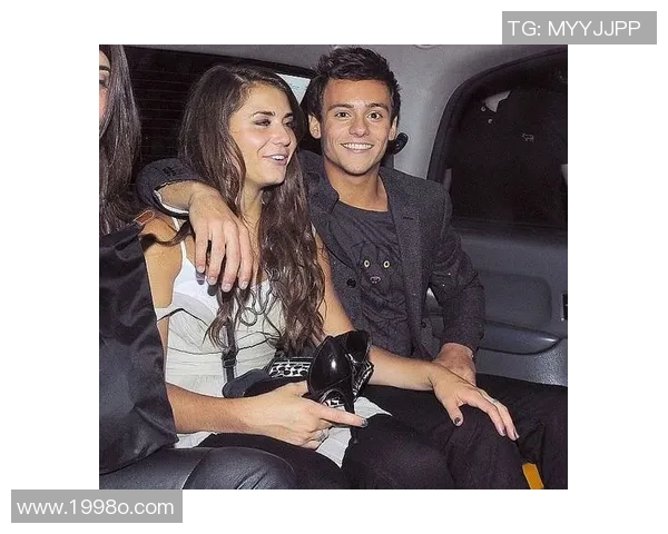 托马斯·戴利:从跳水冠军到时尚先锋的多元人生轨迹