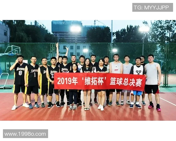 激烈角逐背后展现的团队精神与个人突破:体育比赛中的拼搏与坚持 激烈角逐背后展现的团队精神与个人突破:体育比赛中的拼搏与坚持