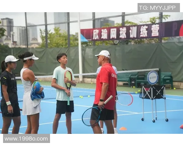 网球运动的魅力与挑战探索从技术进步到心理素质全面提升 网球运动的魅力与挑战探索从技术进步到心理素质全面提升