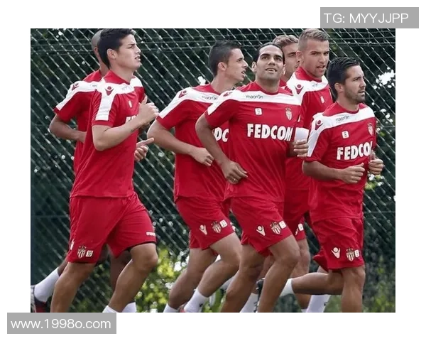 里昂主场迎战摩纳哥巅峰对决强强碰撞争夺法甲积分榜关键位置